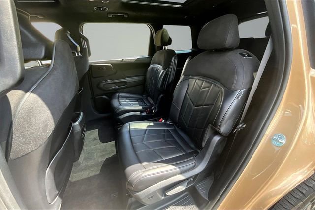 Used 2027 Kia Telluride SX Prestige X-Pro AWD/4WD image 22