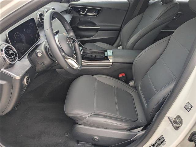 Used 2025 Mercedes-Benz C 300 Sedan image 16