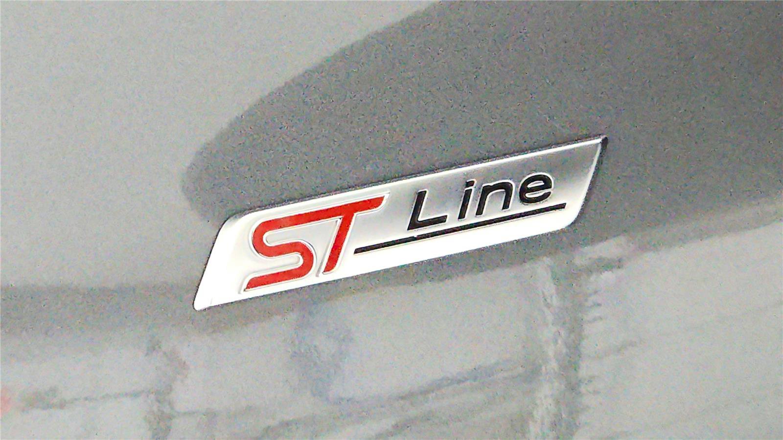 Used 2024 Ford Escape ST-Line image 15