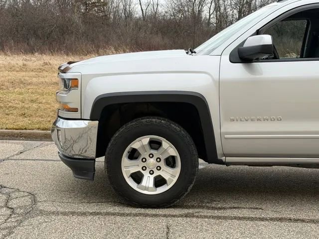 Used 2017 Chevrolet Silverado 1500 LT w/ All Star Edition image 20