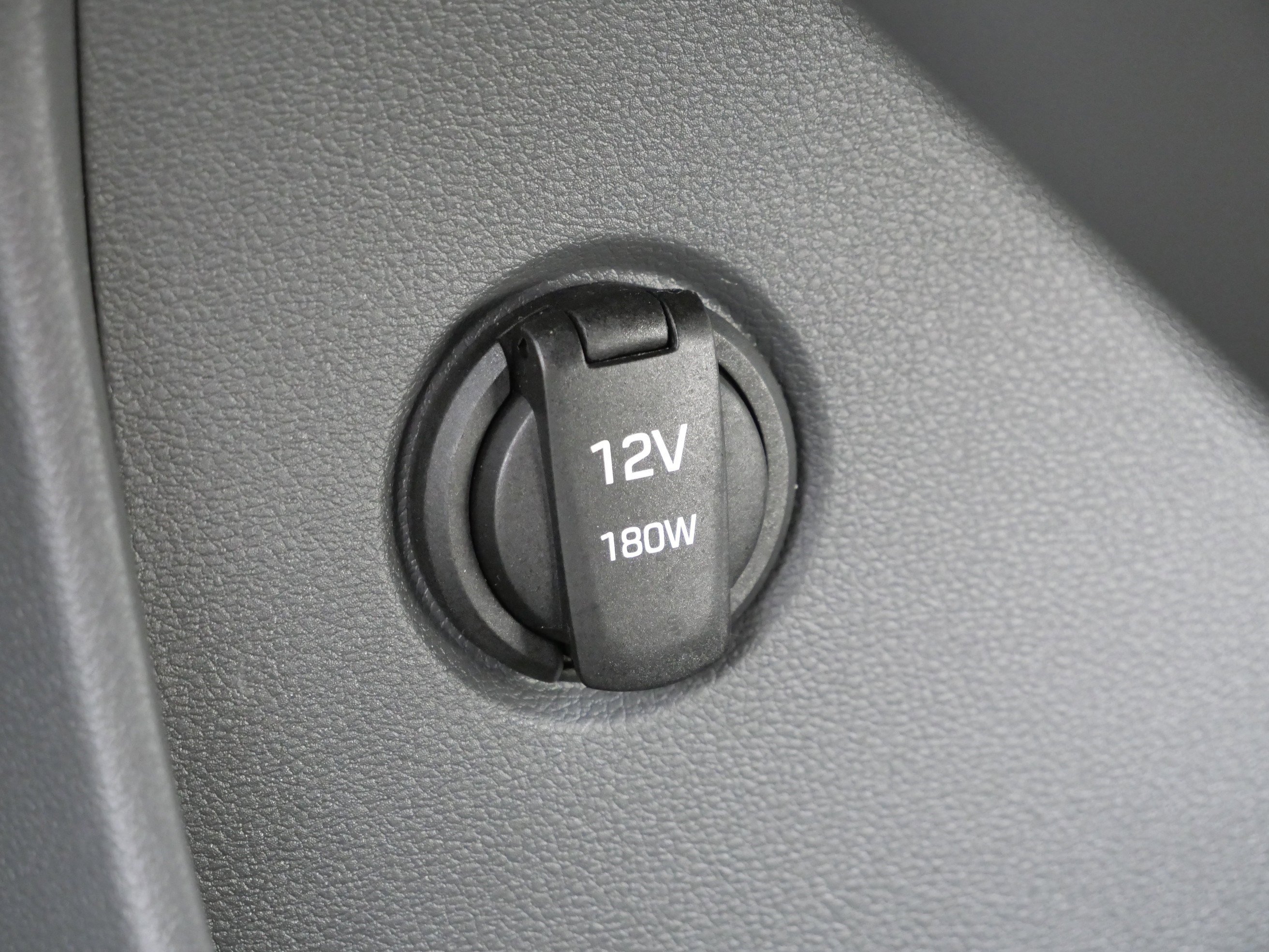 Certified 2026 Hyundai Santa Fe SEL w/ Tow & Go Package image 27