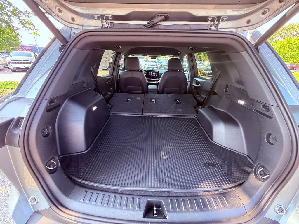 New 2027 Chevrolet Equinox RS w/ Safety and Technology Package AWD/4WD image 30