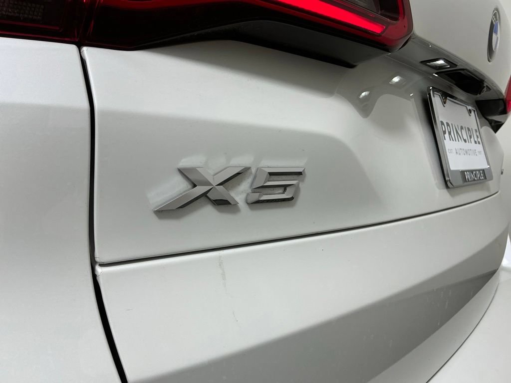 Used 2019 BMW X5 xDrive40i w/ M Sport Package AWD/4WD image 33