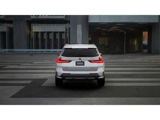 New 2026 BMW X1 xDrive28i w/ Technology Package AWD/4WD image 5