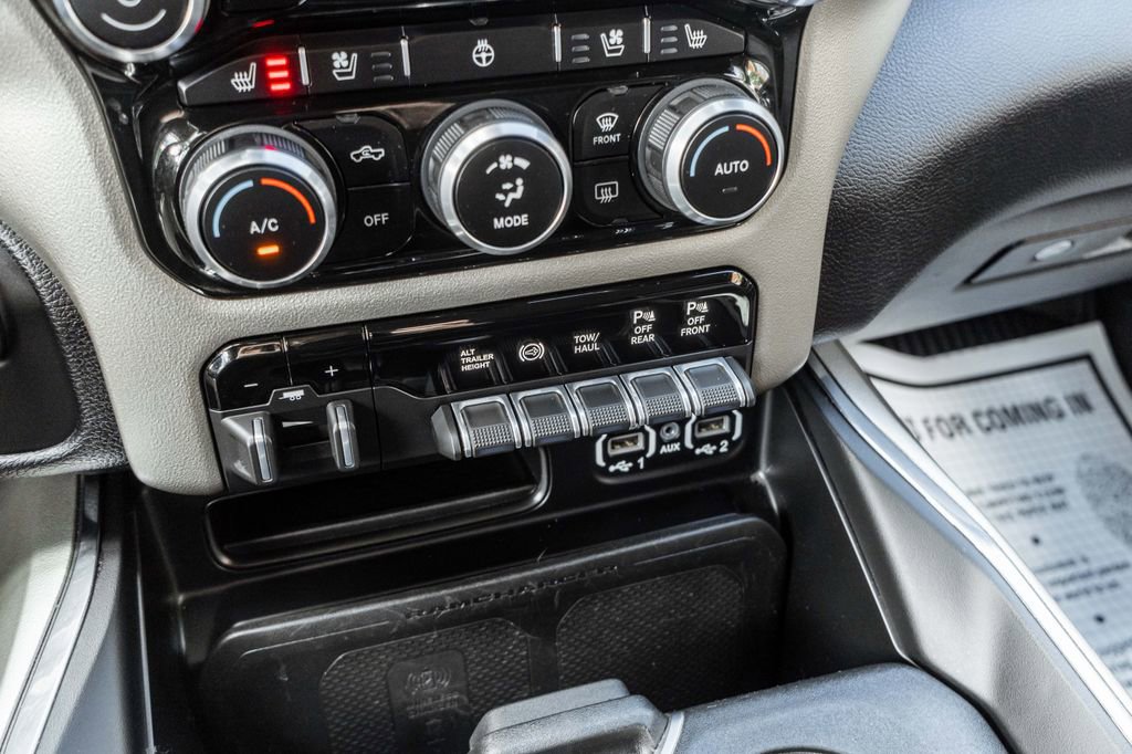 Used 2022 RAM 2500 Laramie AWD/4WD image 11