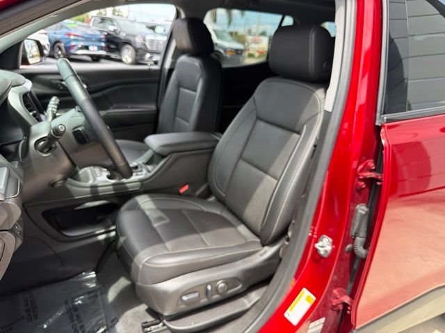 Used 2023 GMC Acadia SLT w/ Elevation Edition FWD image 13
