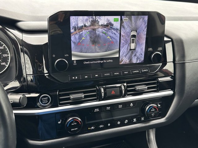 Certified 2023 Nissan Pathfinder SL image 32