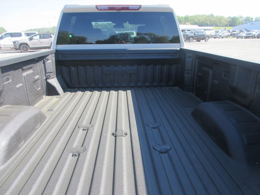 New 2026 GMC Sierra 3500 AT4 AWD/4WD image 6