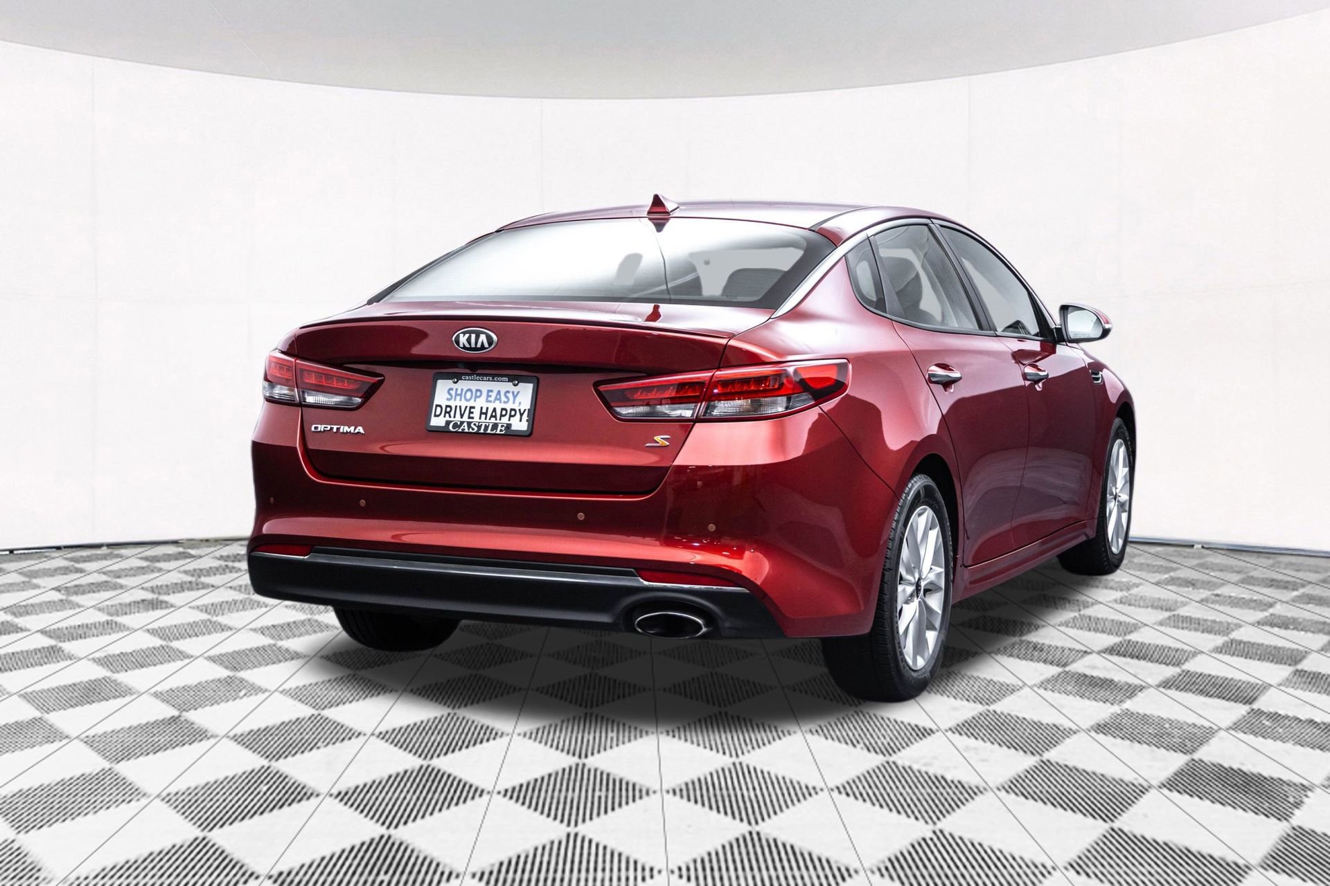 Used 2018 Kia Optima S image 12