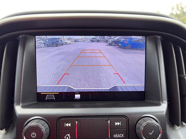 Used 2022 Chevrolet Colorado Z71 w/ Safety Package image 21