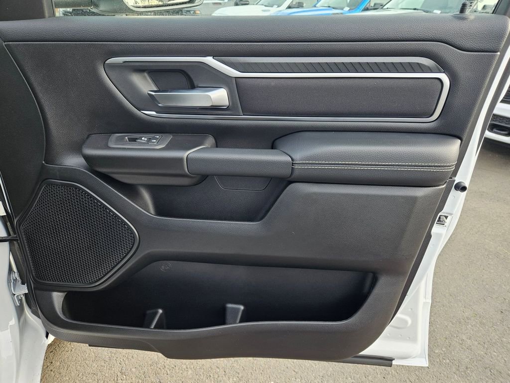 New 2026 RAM 1500 Big Horn AWD/4WD image 18