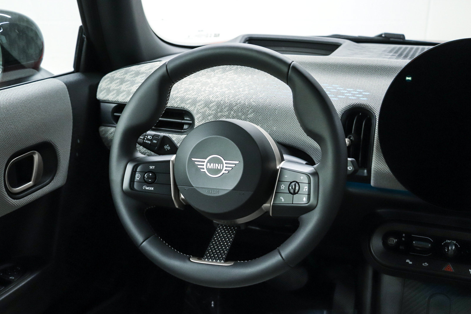 Used 2026 MINI Cooper S FWD image 15