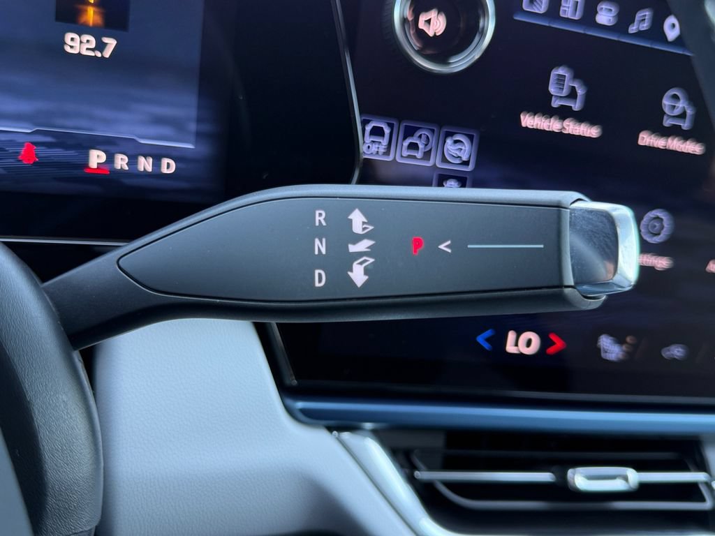 New 2026 Chevrolet Equinox EV LT AWD/4WD image 19