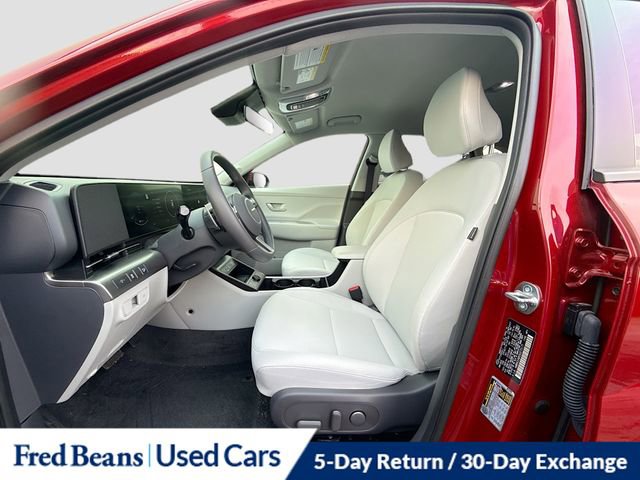 Used 2025 Hyundai Kona SEL image 23