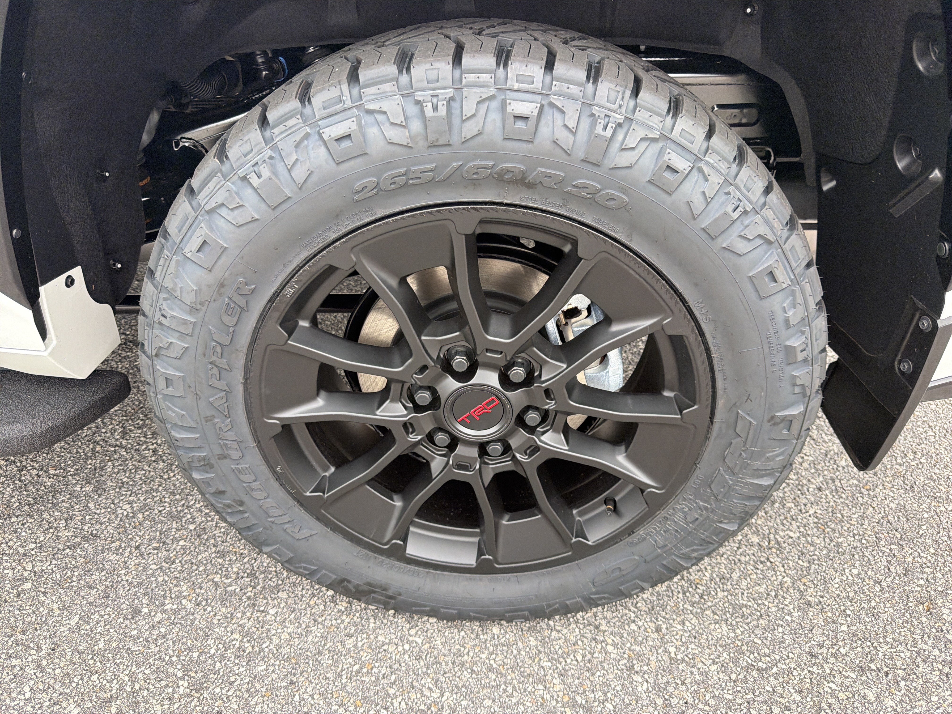 New 2026 Toyota Sequoia Platinum w/ TRD Off-Road Package AWD/4WD image 19