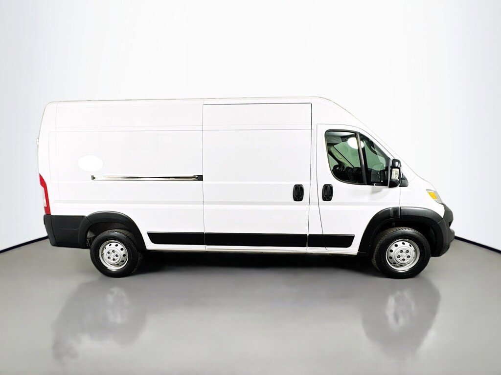 Used 2023 RAM ProMaster 2500 image 6