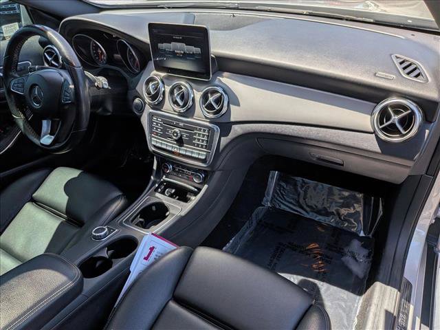 Certified 2018 Mercedes-Benz GLA 250 4MATIC image 23