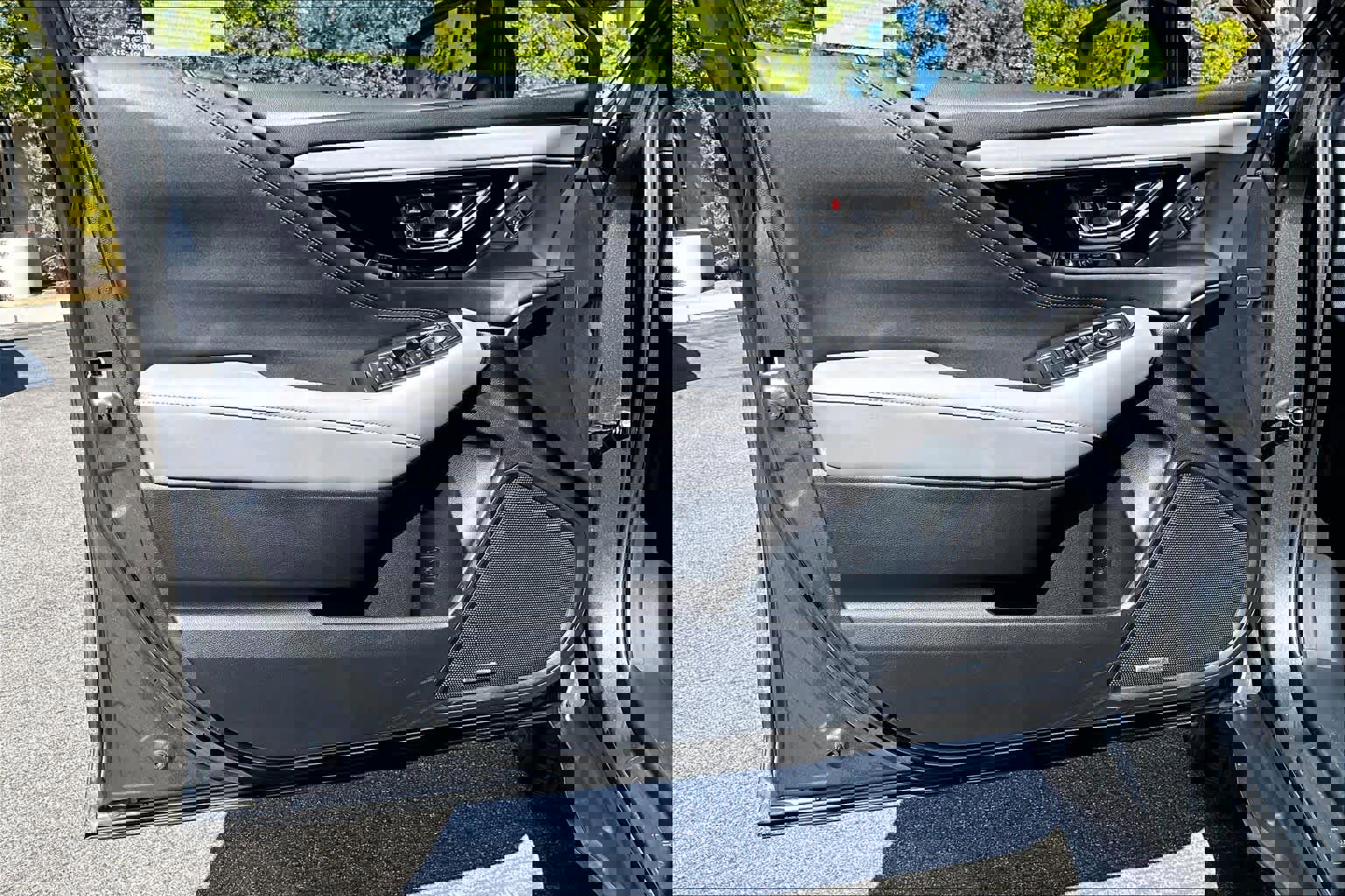 Used 2022 Subaru Outback Limited image 20