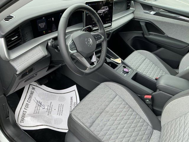 Used 2025 Volkswagen Tiguan S AWD/4WD image 14