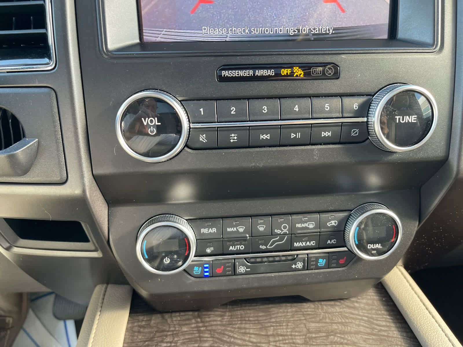 Certified 2020 Ford Expedition Limited AWD/4WD image 19