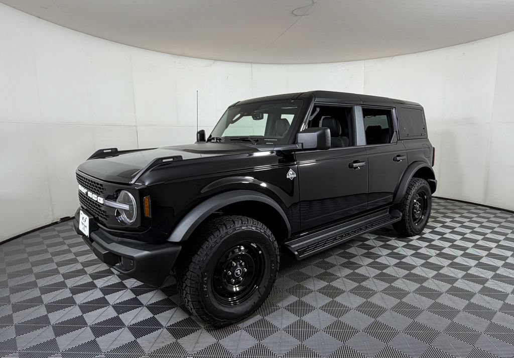 Used 2026 Ford Bronco Outer Banks AWD/4WD image 2
