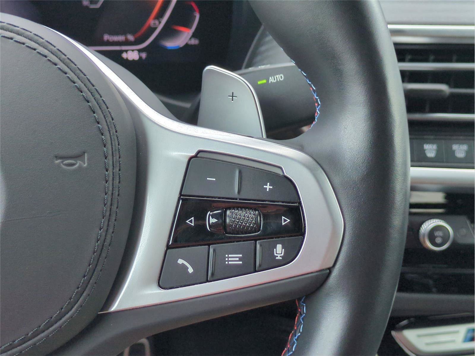 Used 2023 BMW X4 M40i AWD/4WD image 96