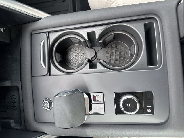 Used 2020 Land Rover Range Rover Sport HST AWD/4WD image 9