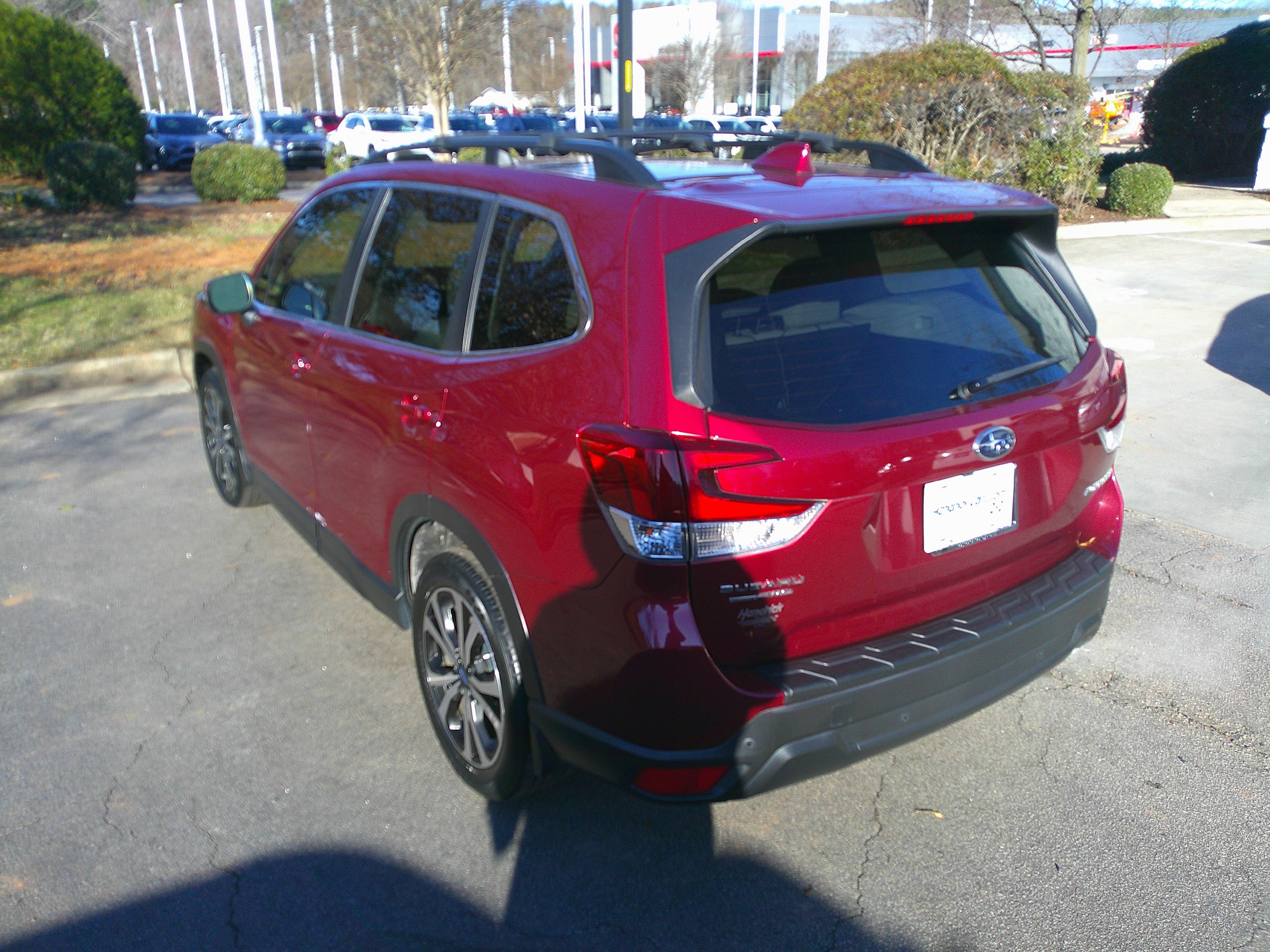 Used 2020 Subaru Forester Limited image 10