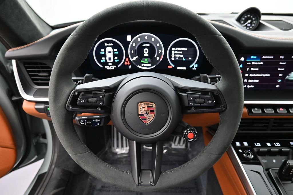 Certified 2026 Porsche 911 Carrera GTS RWD image 7