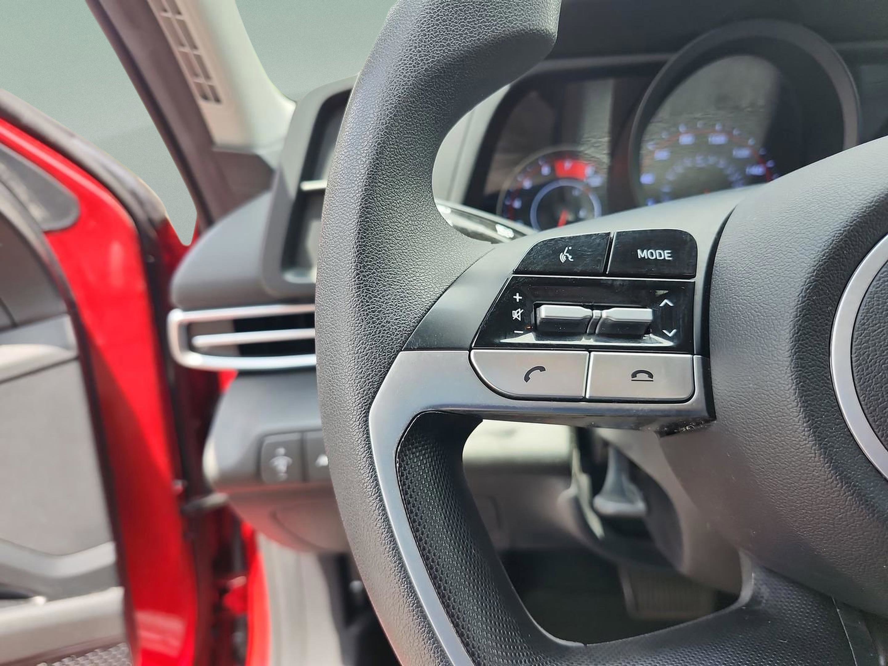 Certified 2023 Hyundai Elantra SEL FWD image 12