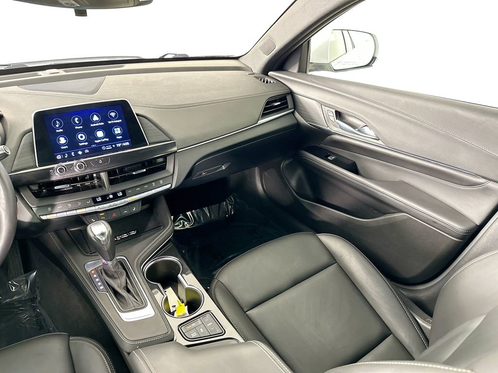 Used 2023 Cadillac CT4 Luxury w/ Cold Weather Package image 21