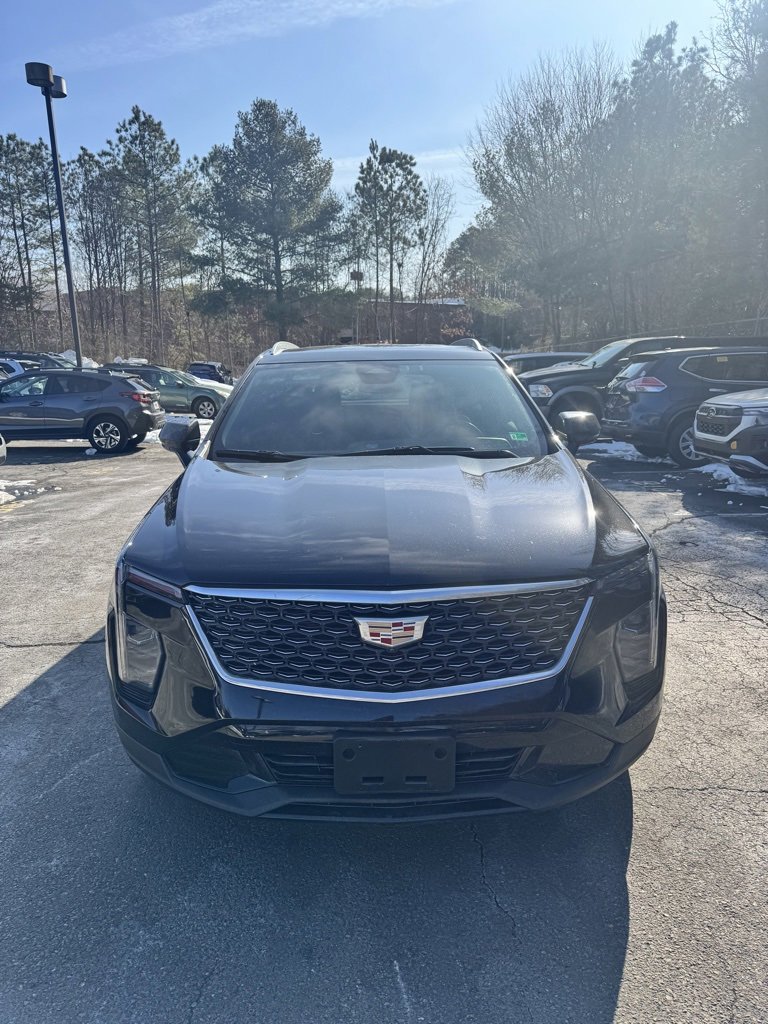 Certified 2025 Cadillac XT4 Premium Luxury image 2