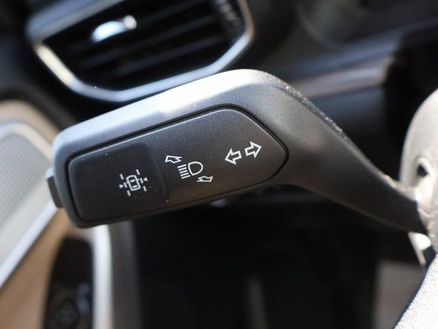 Used 2023 Ford Explorer Limited AWD/4WD image 40