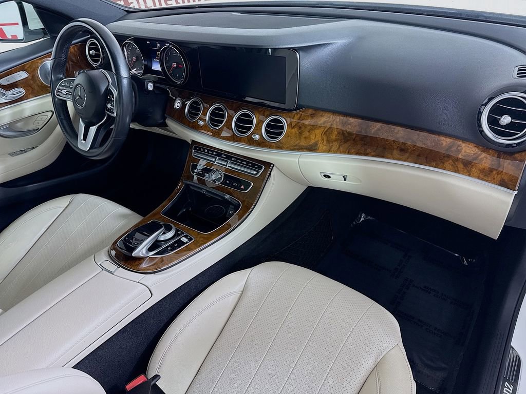 Used 2019 Mercedes-Benz E 300 4MATIC image 34