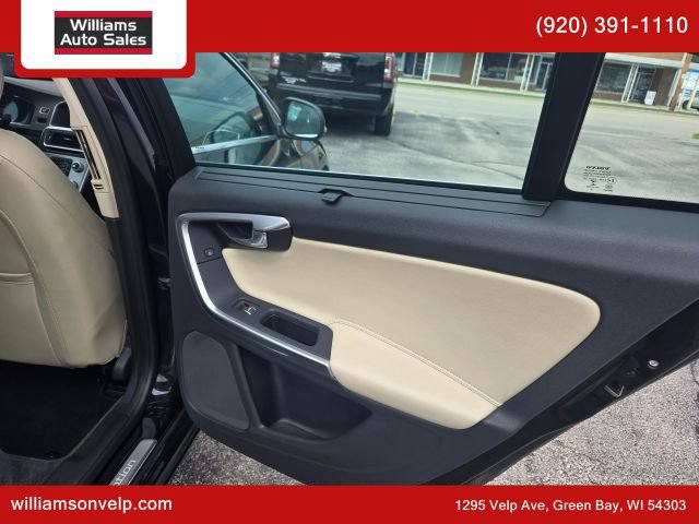 Used 2017 Volvo S60 T5 Inscription AWD/4WD image 18