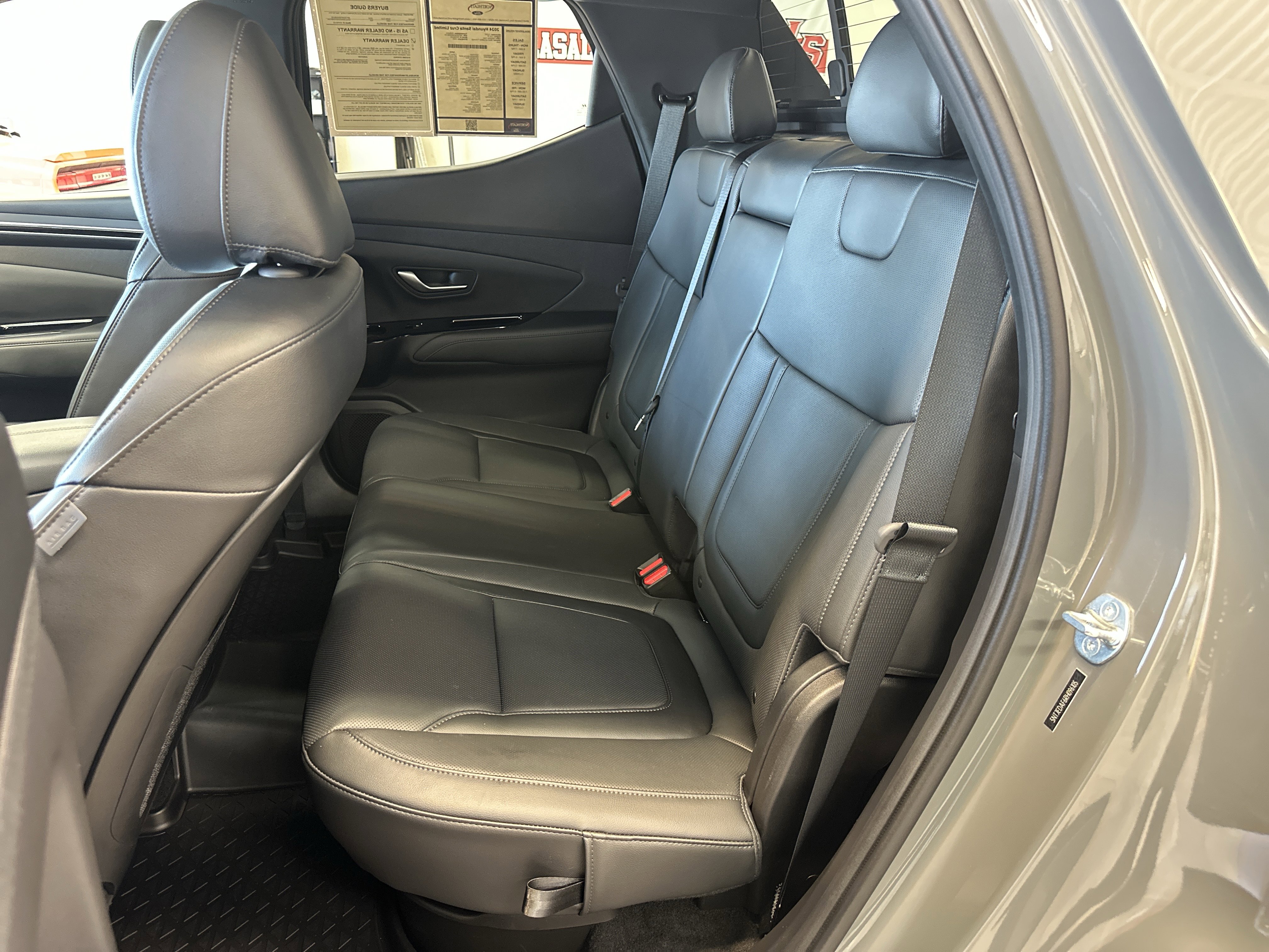 Used 2024 Hyundai Santa Cruz Limited image 6