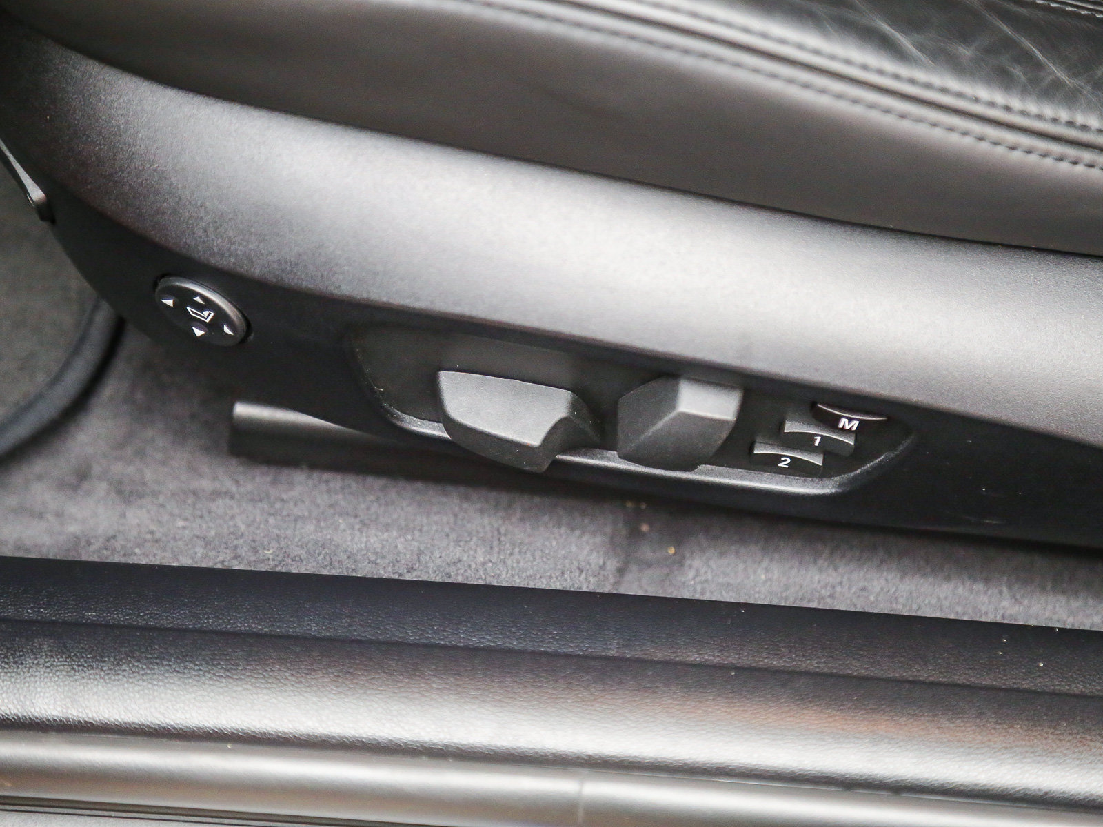 Used 2013 BMW M3 Coupe RWD image 42