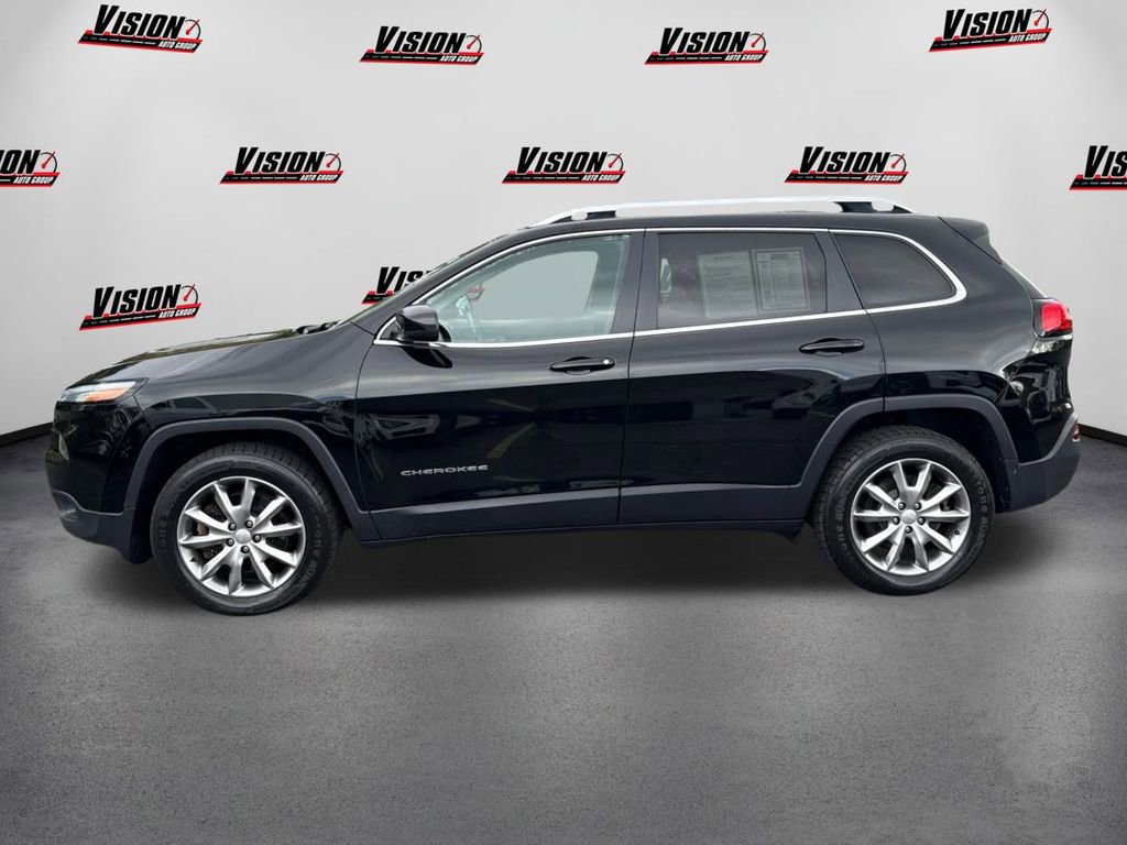 Used 2018 Jeep Cherokee Limited image 8