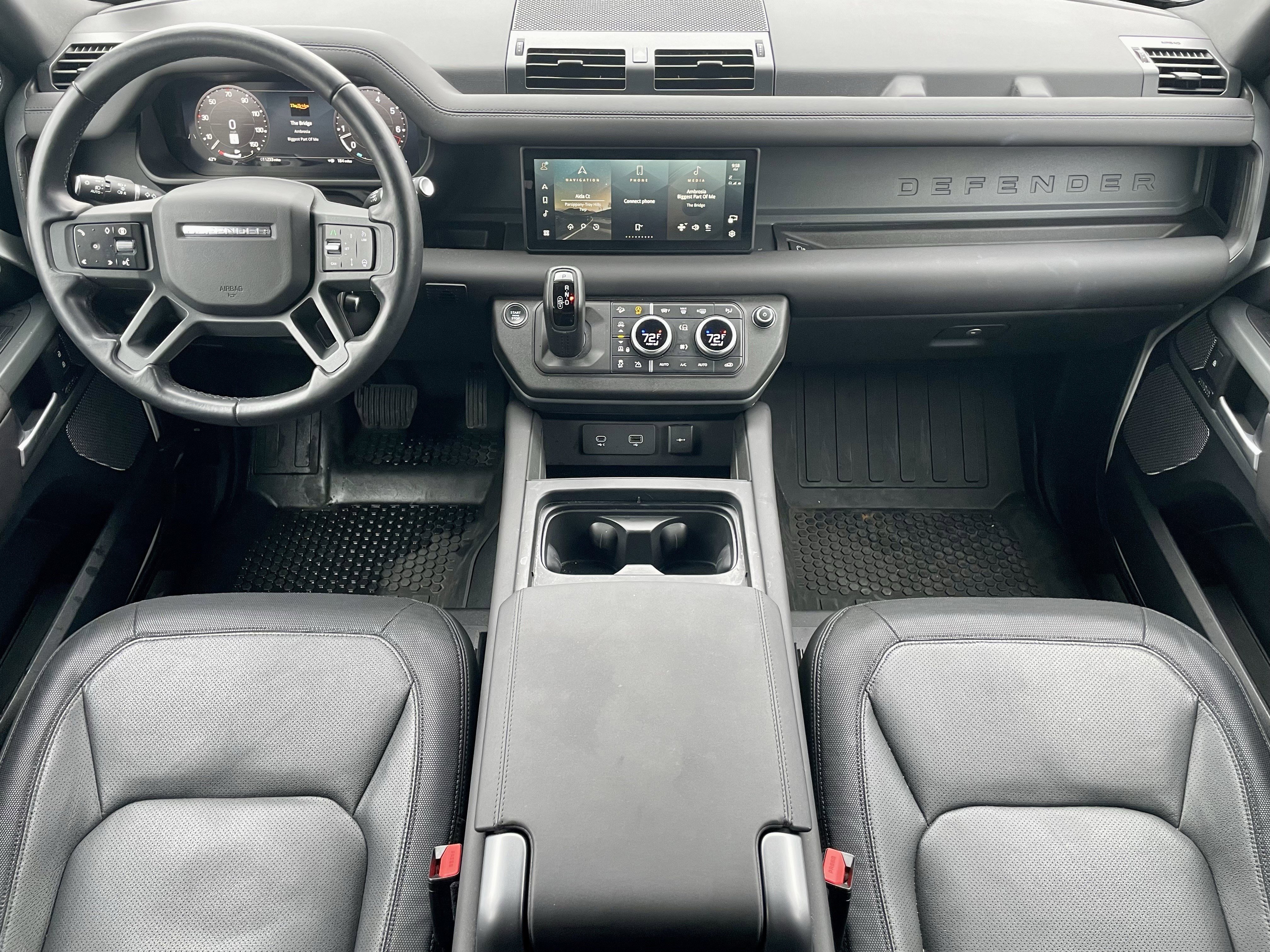 Used 2024 Land Rover Defender 110 X-Dynamic SE image 14