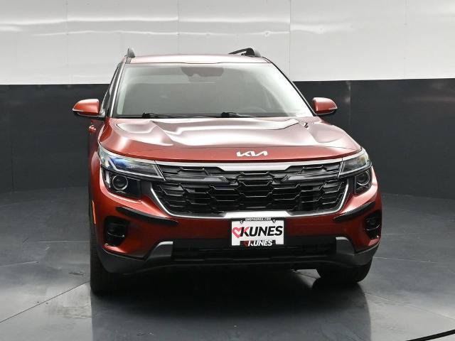 Used 2024 Kia Seltos X-Line AWD/4WD image 4