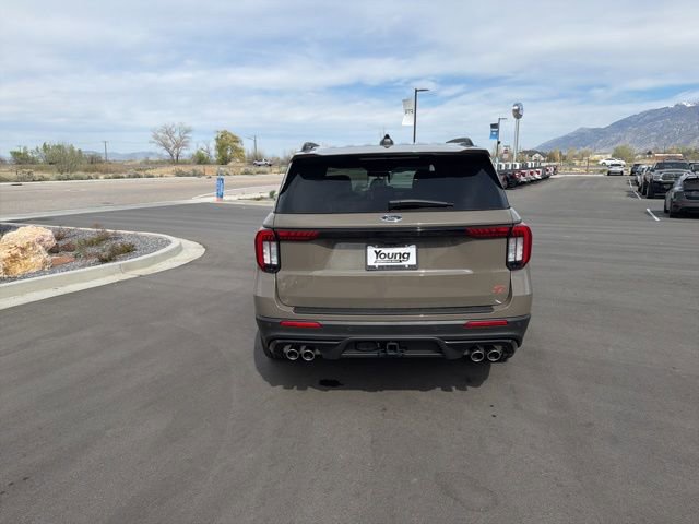 New 2026 Ford Explorer ST AWD/4WD image 4