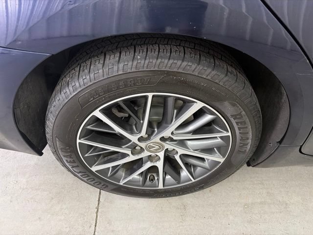 Used 2018 Lexus ES 350 w/ Luxury Package w/Wood Trim FWD image 25