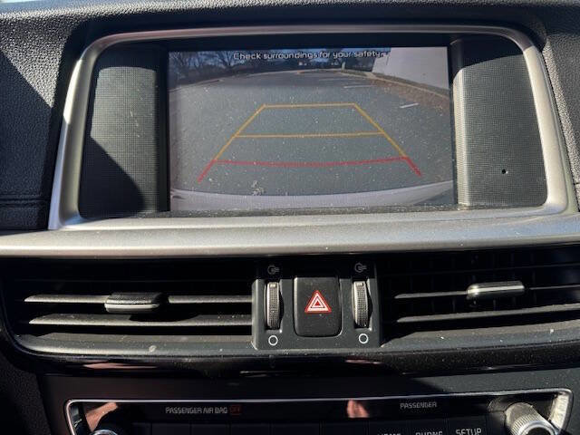 Used 2019 Kia Optima LX image 49