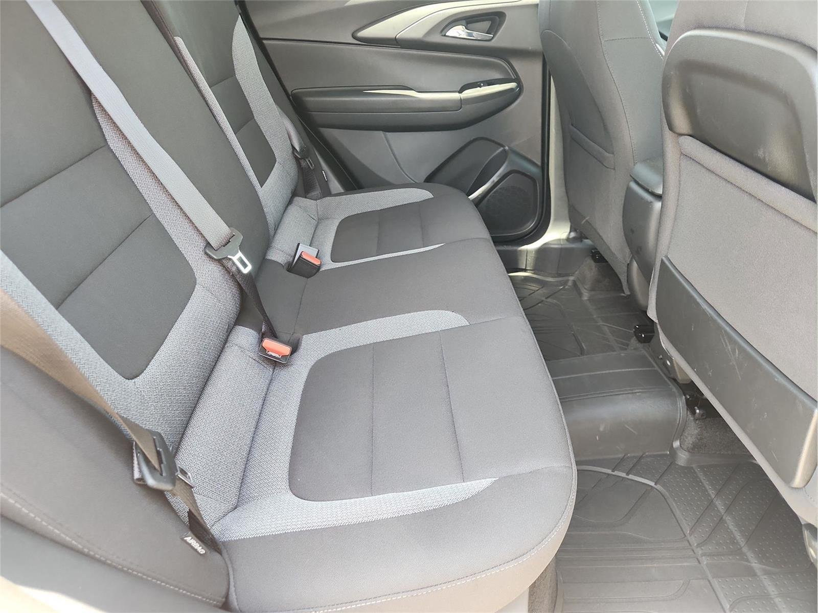 Used 2023 Chevrolet TrailBlazer LT w/ Convenience Package AWD/4WD image 24