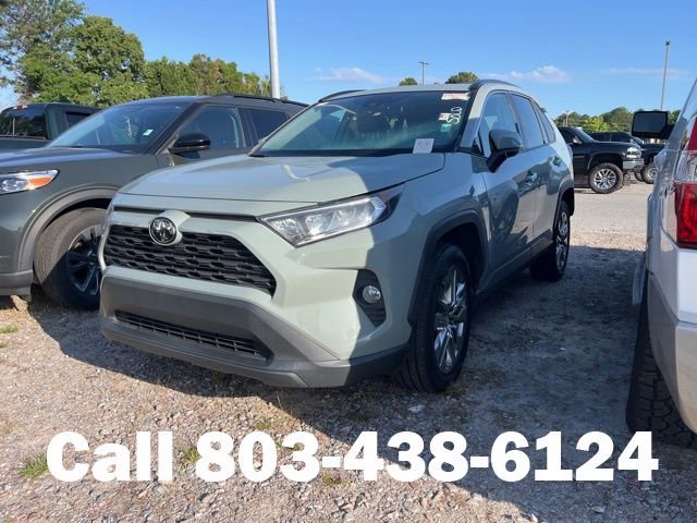 Used 2019 Toyota RAV4 XLE Premium FWD image 4