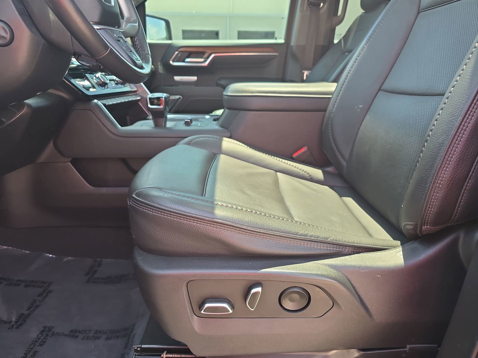Used 2023 GMC Sierra 1500 Denali w/ Technology Package image 30