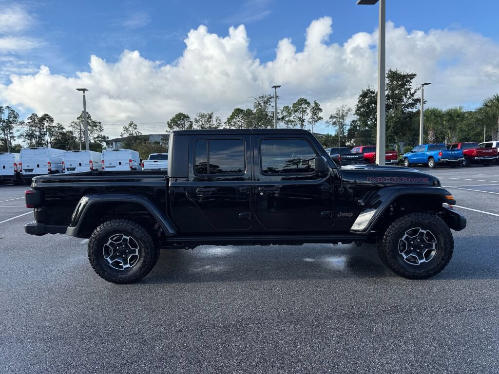 Used 2023 Jeep Gladiator Mojave w/ LED Lighting Group AWD/4WD image 2