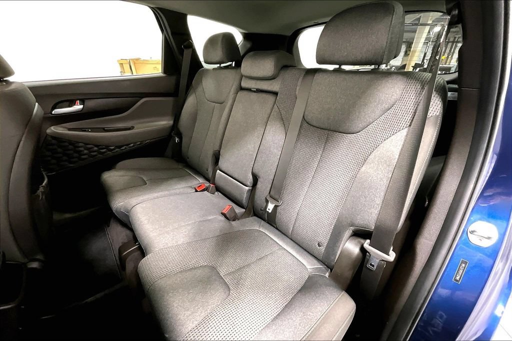 Used 2020 Hyundai Santa Fe SEL FWD image 31