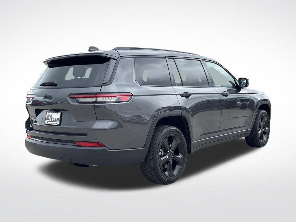 Used 2025 Jeep Grand Cherokee L Altitude AWD/4WD image 8