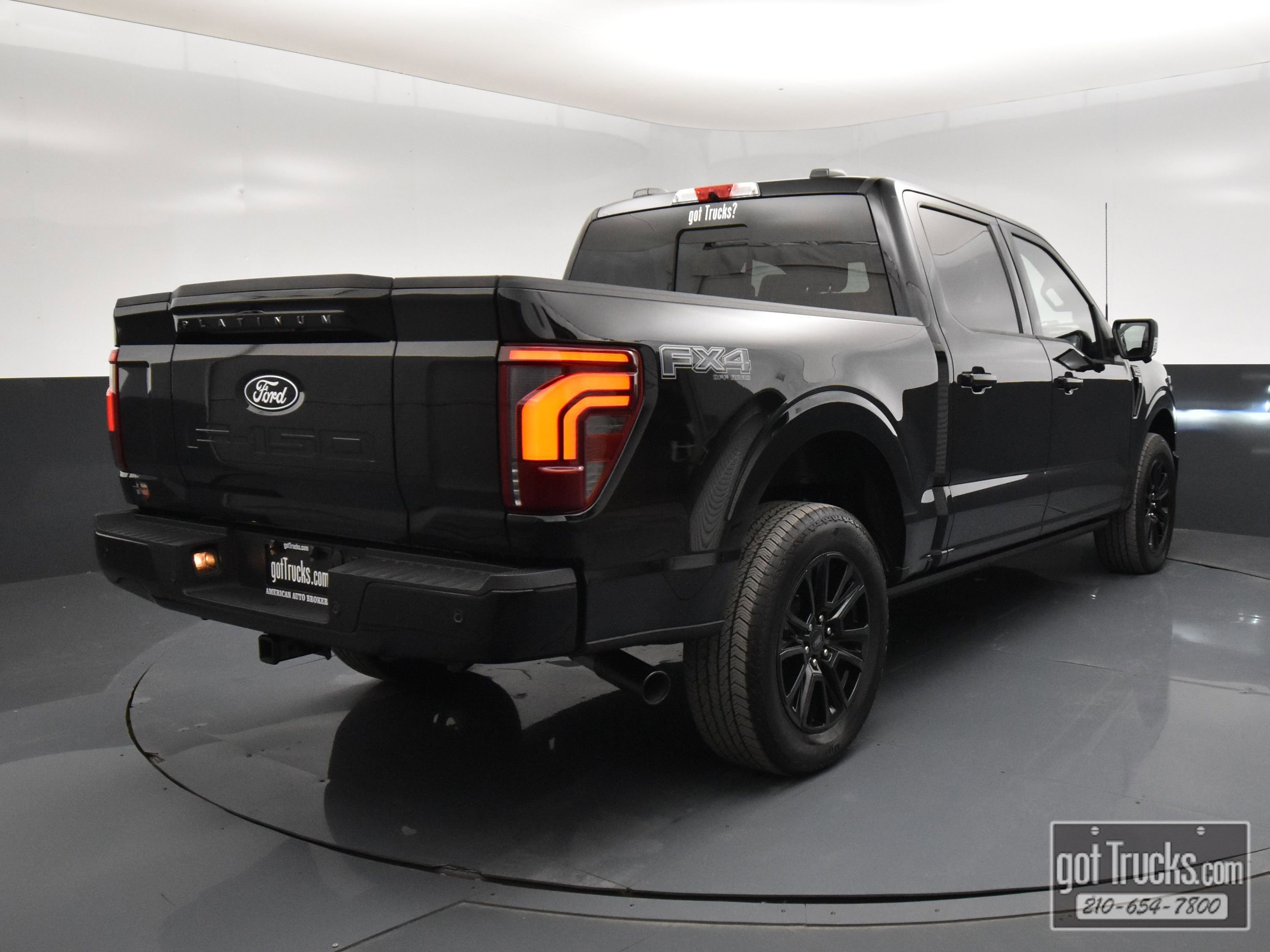 Used 2025 Ford F150 Platinum w/ FX4 Off-Road Package image 50